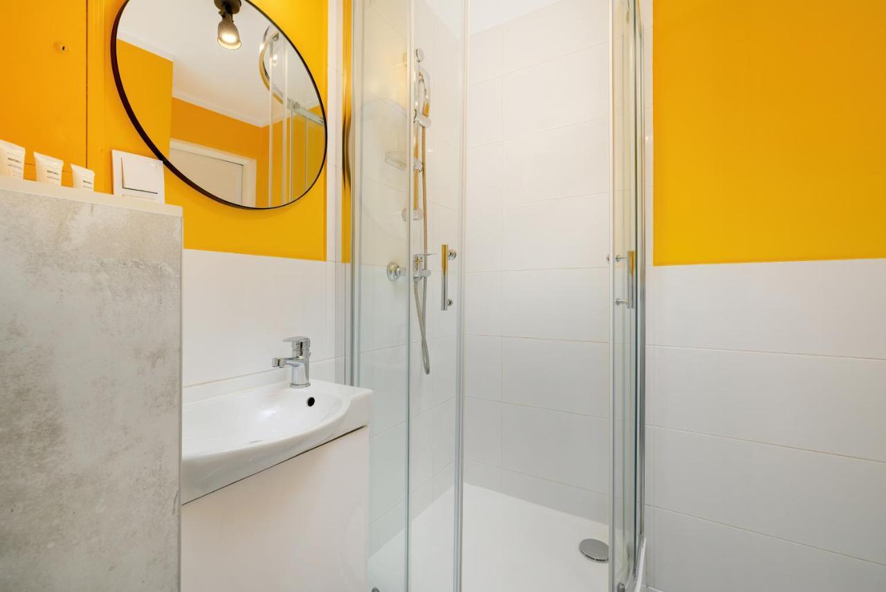 Modernly Arranged Apartments In Katowice By Noclegi Renters 외부 사진